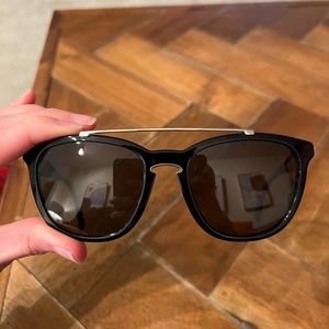 Valentino sunglasses VA 4002